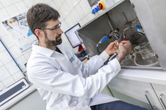 Prof. PRz Przemysław Kwolek,