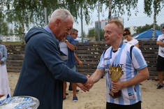 [FOTO] Relacja z Turnieju Piłki Nożnej Plażowej KU AZS Politechniki Rzeszowskiej